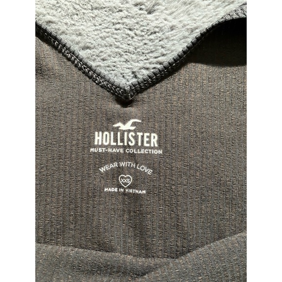hollister seamless ribbed tank top - Picture 3 of 5